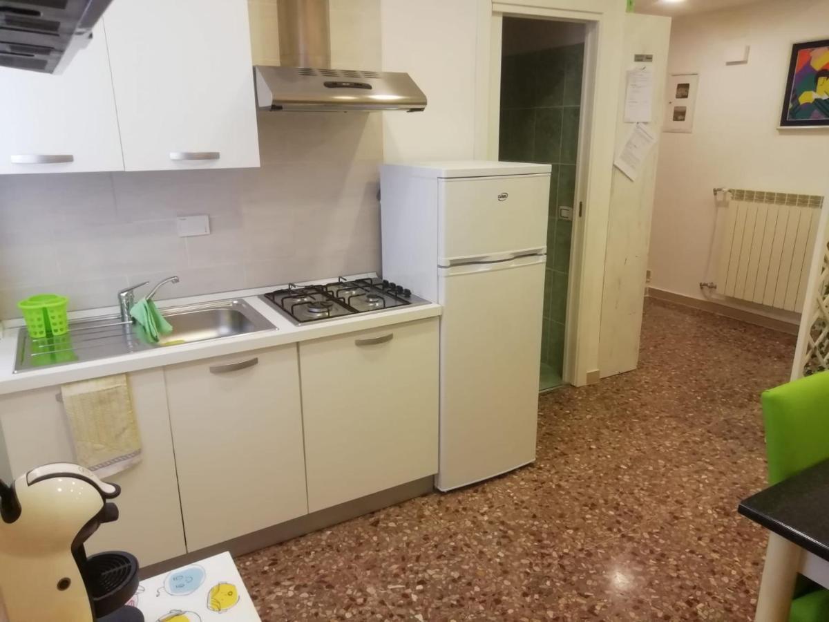 Apartment Urbino 33 روما المظهر الخارجي الصورة