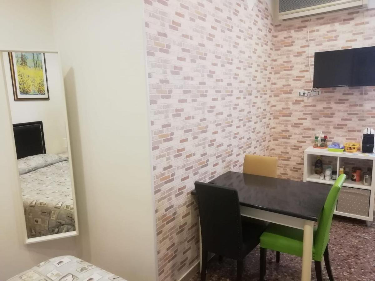 Apartment Urbino 33 روما المظهر الخارجي الصورة